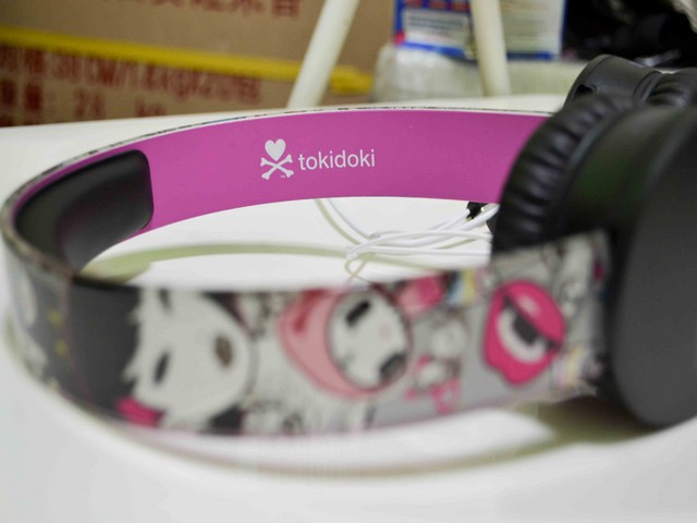 Geek Girl Hands On Sol Republic Tokidoki Tracks HD Headphones