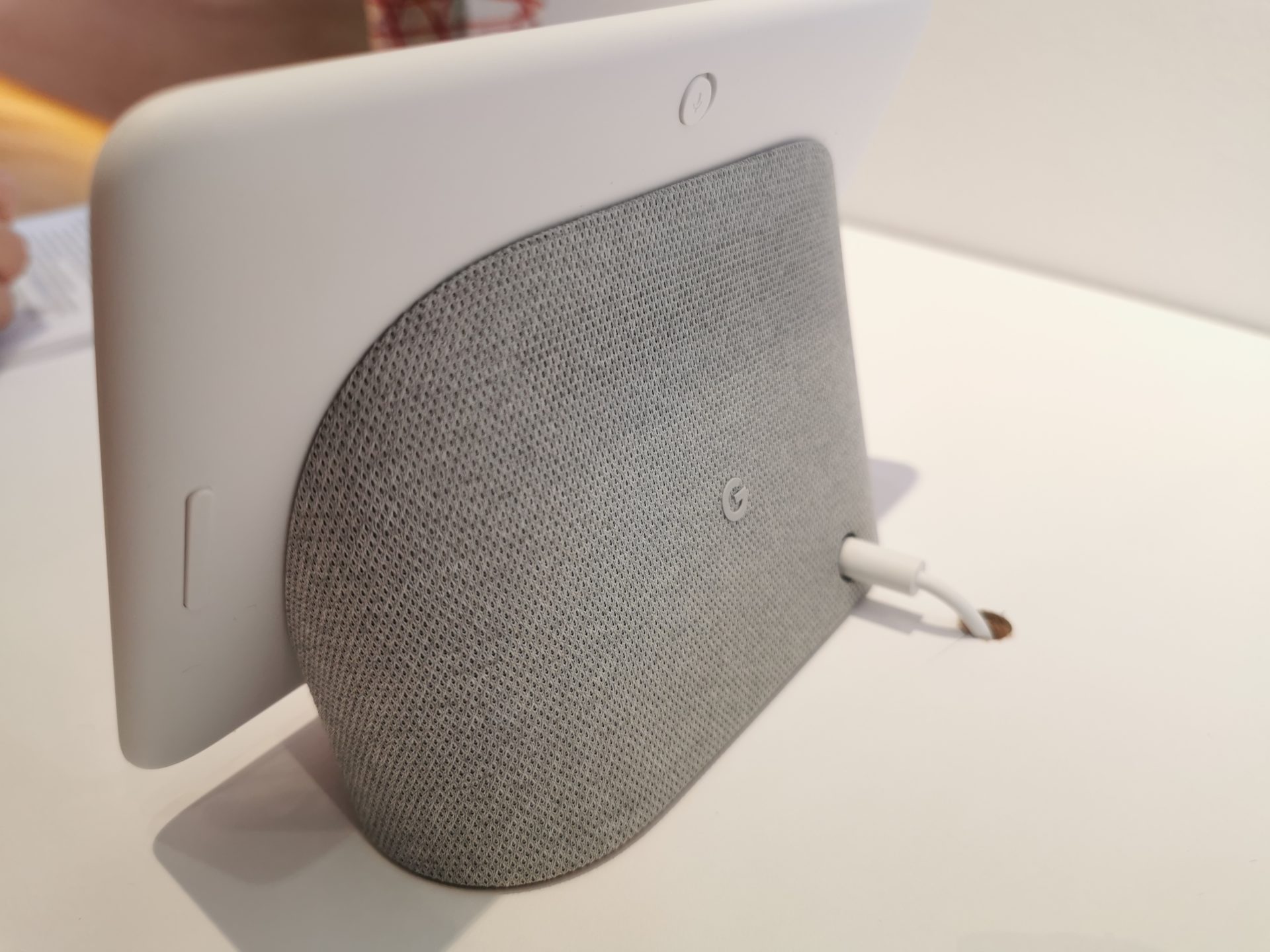 Hands on: Google Nest Hub - Techgoondu