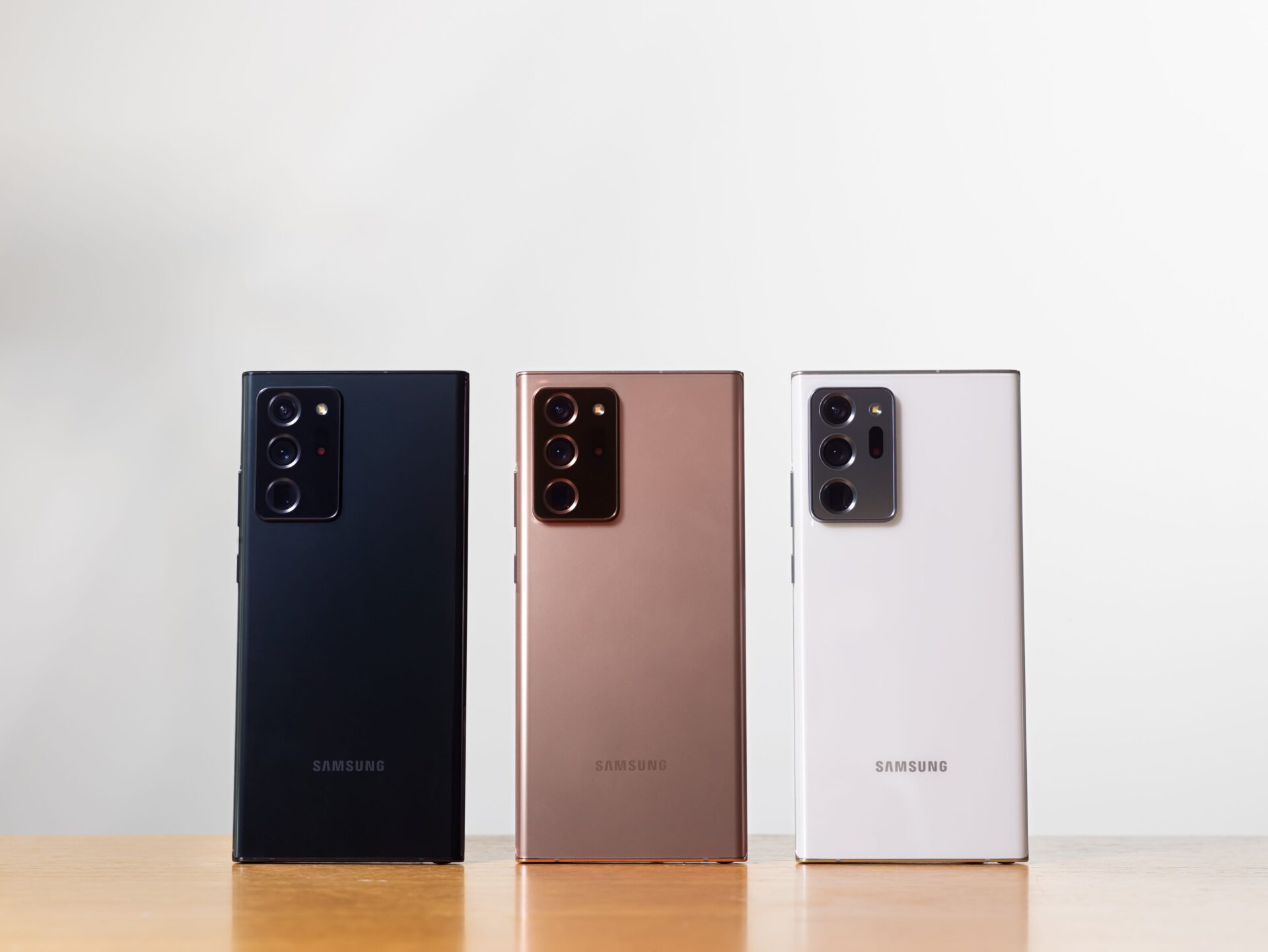 Samsung's new Galaxy Note 20 Ultra looks sleek with slim design, near