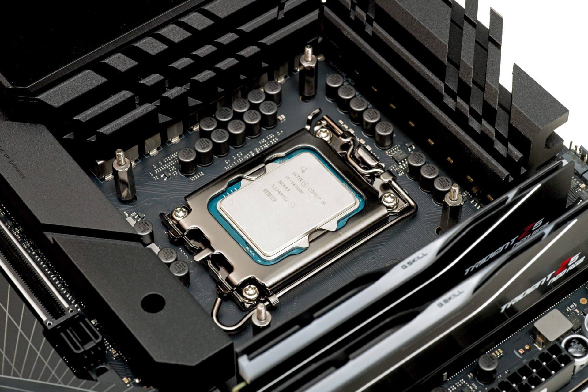 How to Build a PC (2024): Hardware Suggestions, Instructions, and More