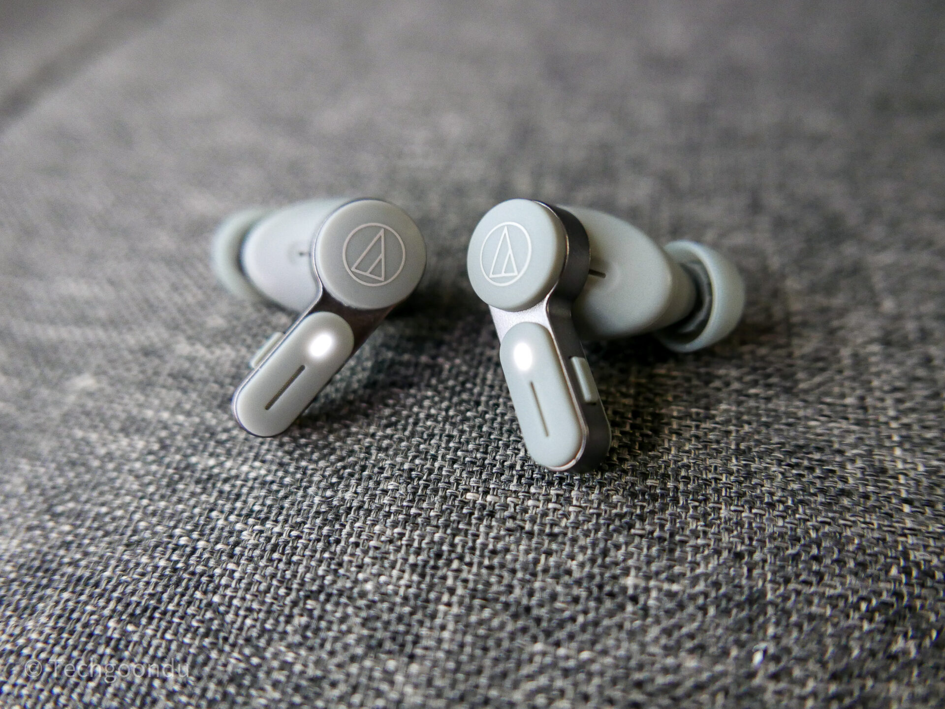 Audio technica earphones discount review